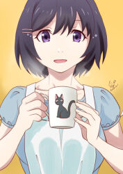 Rule 34 | 1girl, apron, artist name, bakemonogatari, black cat, black hair, blue dress, bob cut, breasts, cat, close-up, coffee mug, collarbone, commentary, cup, dated, dress, drink, hair between eyes, hair ornament, hairclip, hanekawa tsubasa, holding, holding cup, huumoon, large breasts, monogatari (series), mug, open mouth, parted lips, portrait, puffy short sleeves, puffy sleeves, purple eyes, short hair, short sleeves, signature, simple background, smile, solo, steam, straight-on, upper body, w arms, white apron, yellow background