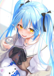 Rule 34 | 1girl, :3, absurdres, black bow, blue bow, blue hair, blush, bow, brown dress, commentary request, creature, cup, dress, drinking glass, fang, hair between eyes, hair bow, hand up, highres, holding, holding cup, hololive, jewelry, long hair, looking at viewer, multicolored hair, necklace, official alternate costume, open mouth, short sleeves, shot glass, skin fang, smile, solo, streaked hair, teltelhousi, twitter username, two side up, upper body, virtual youtuber, window, yellow eyes, yukihana lamy, yukihana lamy (casual), yukimin (yukihana lamy)