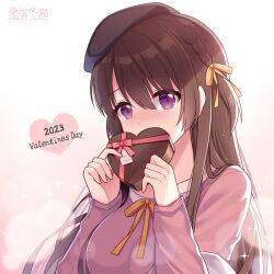 Rule 34 | 1girl, 2023, beret, black hat, blush, bow, box, braid, breasts, brown hair, commentary request, copyright name, covered mouth, gift, gift box, gradient background, hair between eyes, hair bow, hand up, hat, heart, heart-shaped box, hitsuki rei, holding, holding gift, long sleeves, looking at viewer, medium breasts, one side up, pink background, pink shirt, purple eyes, shirt, sleeves past wrists, snowdreams -lost in winter-, solo, upper body, valentine, white background, xia qianfan, yellow bow