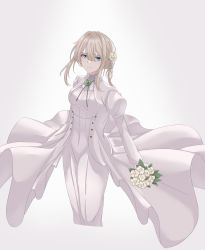 Rule 34 | 1girl, absurdres, blonde hair, blue eyes, bouquet, brooch, flower, hair flower, hair ornament, highres, holding, holding bouquet, jacket, jewelry, light smile, long sleeves, looking at viewer, pants, philosophia, simple background, solo, violet evergarden, violet evergarden (series), white background, white jacket, white pants