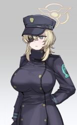 Rule 34 | 1girl, arm behind back, black hat, black jacket, blonde hair, blue archive, blue eyes, bow (bhp), breasts, closed mouth, eyepatch, gradient background, grey background, halo, hat, jacket, large breasts, long sleeves, short hair, solo, suou (blue archive), yellow halo