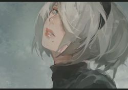 Rule 34 | 1girl, black hairband, blue eyes, cropped, grey hair, grey sky, hair over one eye, hairband, ian olympia, looking at viewer, mole, mole under mouth, nier:automata, nier (series), outdoors, parted lips, pink lips, short hair, signature, sky, solo, turtleneck, 2b (nier:automata)
