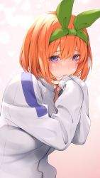 Rule 34 | 1girl, blue eyes, blush, commentary request, covering own mouth, fingernails, furrowed brow, ganko-chan (shashaneko123), go-toubun no hanayome, gradient background, green ribbon, hair between eyes, hair ribbon, hand to own mouth, highres, looking down, nakano yotsuba, orange hair, pink background, ribbon, short hair, simple background, solo, sweater, upper body, white sweater