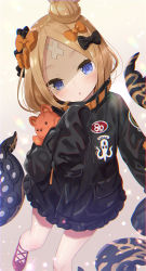 Rule 34 | 1girl, :o, abigail williams (fate), abigail williams (traveling outfit) (fate), animal print, black bow, black jacket, blonde hair, blue eyes, blush, bow, commentary request, fate/grand order, fate (series), hair bow, hair bun, head tilt, highres, jacket, long hair, long sleeves, looking at viewer, hugging object, official alternate costume, orange bow, parted bangs, parted lips, polka dot, polka dot bow, red footwear, single hair bun, sleeves past fingers, sleeves past wrists, solo, standing, standing on one leg, stuffed animal, stuffed toy, suction cups, teddy bear, tentacles, tiger print, yano mitsuki (nanairo)