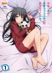 Rule 34 | 1girl, barefoot, bed, bed sheet, black hair, blue eyes, bluray cover, blush, cover, dvd cover, feet, full body, highres, long hair, looking at viewer, lying, official art, on side, open mouth, pillow, solo, tagme, toes, yahari ore no seishun lovecome wa machigatteiru., yukinoshita yukino
