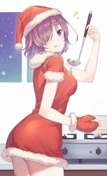 Rule 34 | 1girl, :q, alternate costume, ass, breasts, christmas, cooking, dress, fate/grand order, fate (series), gloves, hair over one eye, haru (hiyori-kohal), hat, ladle, looking back, mash kyrielight, mittens, purple eyes, purple hair, red mittens, santa costume, santa hat, short hair, single glove, smile, snow, solo, stove, tongue, tongue out, window