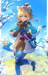 Rule 34 | 1girl, ankle boots, bare tree, beanie, black footwear, black gloves, blonde hair, blue eyes, blue pantyhose, blue sky, boots, flower, foot out of frame, full body, gloves, hat, highres, honkai: star rail, honkai (series), lynx landau, pantyhose, pill, shanshanziyu, short hair, signature, sky, snow, solo, standing, standing on one leg, sunflower, thermos, tree, winter clothes