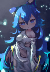 Rule 34 | 1girl, absurdres, bangle, blue bow, blue eyes, blue hair, blush, bow, bracelet, chii (tsumami tsumamare), closed mouth, dress, hair between eyes, hair bow, highres, jewelry, long hair, long sleeves, solo, touhou, sunken fossil world, white dress, wide sleeves, yorigami shion