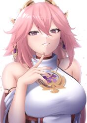 Rule 34 | 1girl, bare shoulders, breasts, commentary request, detached sleeves, genshin impact, grin, hair between eyes, hand up, highres, kirima (user danf8787), large breasts, long hair, looking at viewer, pink hair, purple eyes, shirt, simple background, sleeveless, sleeveless shirt, smile, solo, upper body, very long hair, white background, white shirt, yae miko