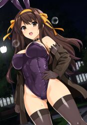 Rule 34 | 1girl, animal ears, arm at side, armpits, bare shoulders, black choker, bow, breasts, brick floor, brown eyes, brown gloves, brown hair, brown jacket, brown thighhighs, building, cameltoe, choker, coat, collarbone, covered navel, cowboy shot, dutch angle, elbow gloves, fake animal ears, gloves, gluteal fold, grass, hair bow, hair over shoulder, hairband, hand on own hip, haruhisky, highres, jacket, lace, lace-trimmed gloves, lace trim, lamppost, large breasts, leotard, light blush, long hair, looking at viewer, night, off shoulder, open mouth, outdoors, playboy bunny, purple leotard, rabbit ears, sidelocks, solo, standing, straight hair, suzumiya haruhi, suzumiya haruhi no yuuutsu, sweat, sweatdrop, swept bangs, teeth, thighhighs, tree, trench coat, upper teeth only, very long hair, window, yellow bow, yellow hairband
