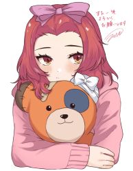 Rule 34 | 1girl, artist name, blush, boko (girls und panzer), bow, closed mouth, commentary request, frown, girls und panzer, hair bow, highres, holding, holding staff, hood, hoodie, long hair, looking at viewer, medium hair, orange eyes, pink hoodie, purple bow, red hair, rosehip (girls und panzer), signature, simple background, solo, staff, stuffed animal, stuffed toy, teddy bear, white background, zono (inokura syuzo029)