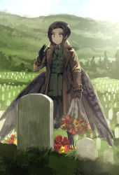 Rule 34 | 1girl, amelia shaw, asterisk kome, bird wings, black footwear, black gloves, black hair, black necktie, blue sky, boots, bouquet, brown coat, brown eyes, closed mouth, coat, commentary, day, dress shirt, flower, gloves, graveyard, green jacket, green pants, highres, hill, holding, holding bouquet, jacket, low wings, military, military uniform, necktie, open clothes, open coat, outdoors, pants, red flower, shirt, short hair, sky, smile, solo, standing, tombstone, trench coat, uniform, waving, wing collar, winged fusiliers, wings, yellow flower