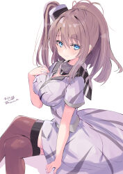 Rule 34 | 1girl, absurdres, anchor, blue eyes, breast pocket, breasts, brown hair, dress, hair between eyes, hair ornament, high side ponytail, highres, hizaka, kantai collection, large breasts, long hair, looking at viewer, neckerchief, pocket, ponytail, red neckerchief, red thighhighs, saratoga (kancolle), side ponytail, signature, sitting, smile, smokestack, smokestack hair ornament, solo, thighhighs, white background, white dress