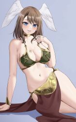Rule 34 | 1girl, absurdres, amayo thranana, arm up, blue eyes, breast tattoo, breasts, brown hair, cleavage, commission, cosplay, crossover, eunie (xenoblade), head wings, highres, large breasts, looking at viewer, medium hair, metal bikini, monolith soft, parted lips, pelvic curtain, princess leia organa solo, princess leia organa solo (cosplay), simple background, skeb commission, smile, solo, tattoo, white wings, wings, xeno (series), xenoblade chronicles (series), xenoblade chronicles 3