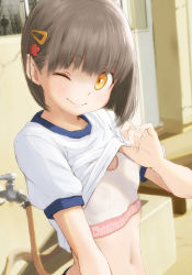 Rule 34 | 1girl, ;), breasts, brown hair, closed mouth, clothes lift, commentary request, gym uniform, hair ornament, hairclip, highres, lifted by self, looking at viewer, navel, one eye closed, original, shirt, shirt lift, short hair, short sleeves, small breasts, smile, solo, sportswear, tamanoi peromekuri, white shirt, yellow eyes