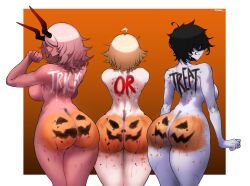 3girls absurdres ahoge ash_(ginseng) ass ass_focus body_writing bodypaint border breasts chris_(ginseng) clenched_teeth colored_skin completely_nude cowgirl_position from_behind ginseng_(xin) halloween highres horns multiple_girls nude orange_background original outside_border pumpkin purple_skin red_skin rey_(ginseng) scratches short_hair sideboob smile straddling teeth thighs white_border