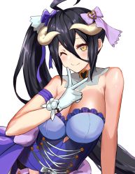 Rule 34 | 1girl, albedo (overlord), black hair, hair between eyes, highres, horns, overlord (maruyama), simple background, solo, tsugu0302, white background, yellow eyes