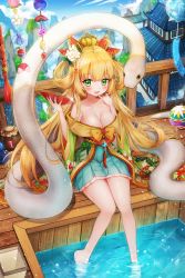 Rule 34 | 1girl, bare shoulders, blonde hair, blush, bowl, breasts, cleavage, collarbone, green eyes, green skirt, highres, holding, holding bowl, large breasts, long hair, looking at viewer, open mouth, original, pong (vndn124), sitting, skirt, smile, snake, solo, summer