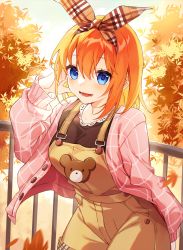 Rule 34 | 1girl, :d, absurdres, autumn, autumn leaves, black shirt, blue eyes, bow, bow hairband, brown bow, brown hairband, brown overalls, cardigan, go-toubun no hanayome, hair between eyes, hair bow, hairband, hand in own hair, highres, leaning forward, long hair, long sleeves, nakano yotsuba, open cardigan, open clothes, open mouth, orange hair, outdoors, overalls, pink cardigan, plaid, plaid bow, plaid cardigan, plaid hairband, shirt, smile, solo, standing, yunweishukuang