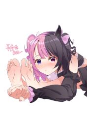 1girl barefoot black_hair blue_eyes feet heterochromia highres ju_yorimoto_(ranten_yume) light_blush long_hair looking_at_viewer multicolored_hair pink_eyes pink_hair soles stretching toes two-tone_hair