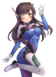Rule 34 | 1girl, ;), blush, bodysuit, breasts, brown eyes, brown hair, cowboy shot, d.va (overwatch), eyebrows, facial mark, from side, gloves, headphones, highres, leg up, long hair, looking at viewer, medium breasts, motokonut, one eye closed, overwatch, overwatch 1, pilot suit, simple background, skindentation, smile, solo, swept bangs, v, w, whisker markings, white background, white gloves