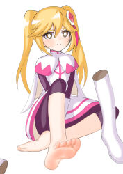 Rule 34 | 1girl, absurdres, barefoot, blonde hair, boots, unworn boots, diamond queen, feet, highres, kaitou joker, light blush, long hair, looking at viewer, shoes, unworn shoes, smile, soles, toes, twintails, yellow eyes