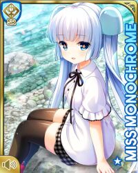 Rule 34 | 1girl, black bow, black shorts, blue eyes, blunt bangs, bow, card, character name, checkered clothes, day, girlfriend (kari), miss monochrome, miss monochrome (character), official art, open mouth, outdoors, qp:flapper, river, shirt, shorts, sitting, smile, solo, tagme, twintails, white hair, white shirt