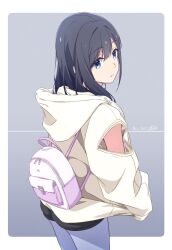 Rule 34 | 1girl, backpack, bag, black hair, blue eyes, closed mouth, commentary request, dated, from behind, grey background, highres, hood, hooded jacket, jacket, looking at viewer, medium hair, monai-chan (nii manabu), nii manabu, original, signature, smile, solo, two-tone background, white background, white jacket