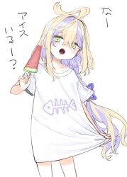 Rule 34 | 1girl, ahoge, blonde hair, blush, fish bone print, food, green eyes, hair between eyes, highres, holding, holding food, long hair, looking at viewer, multicolored hair, open mouth, original, oversized clothes, oversized shirt, popsicle, purple hair, shirt, short sleeves, signalviolet, simple background, solo, t-shirt, translation request, very long hair, watermelon bar, white background, white shirt