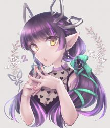 Rule 34 | 1girl, alternate hairstyle, black hair, black shirt, blouse, blunt bangs, breasts, cleavage, commentary request, cropped torso, demon girl, demon horns, earrings, fingers together, grey background, heart, heart print, horns, jewelry, kojo anna, kojo anna (1st costume), kuzuhana, long hair, looking at viewer, medium breasts, multicolored hair, nail polish, nanashi inc., open mouth, pearl earrings, pink hair, pointy ears, print shirt, red nails, ring, see-through, see-through cleavage, see-through shirt, shirt, sleeveless, sleeveless shirt, solo, sugar lyric, translation request, twintails, two-tone hair, upper body, virtual youtuber, yellow eyes