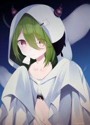 Rule 34 | 1girl, abe suke, absurdres, black background, blue background, blush, cloak, closed mouth, collarbone, commentary request, eyes visible through hair, fake horns, ghost, gradient background, green hair, hair between eyes, hand up, highres, holding, hood, hood up, hooded cloak, horned hood, horns, navel, original, red eyes, signature, smile, solo, upper body, white cloak