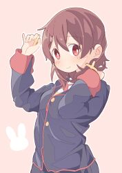 Rule 34 | 1girl, :&gt;, black jacket, brown hair, buttons, commentary, hair between eyes, hair ornament, hand up, highres, holding, holding hair ornament, jacket, light blush, long hair, long sleeves, looking at viewer, murosaki miyo, onii-chan wa oshimai!, outline, pink background, ranirani (syohousen8), red eyes, school uniform, simple background, smile, solo, upper body, white outline, x hair ornament