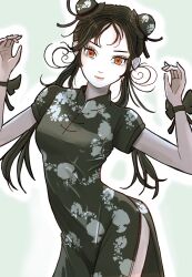Rule 34 | 1girl, black bow, black hair, bow, china dress, chinese clothes, double bun, dress, floral print, grey dress, hair bun, highres, long hair, looking at viewer, original, outer glow, red eyes, side slit, solo, standing, tanuuuuu3, twintails, wrist bow