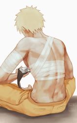 Rule 34 | 1boy, back, bandages, behindxa, blonde hair, chinese commentary, forehead protector, holding, male focus, naruto, naruto (series), short hair, simple background, sitting, solo, solo focus, uzumaki naruto, white background