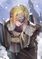 Rule 34 | 1girl, absurdres, bandaged arm, bandages, blonde hair, breath, capelet, commentary request, covered eyes, dark souls (series), dark souls iii, dress, eye mask, fire keeper, grey capelet, grey dress, hand on own hip, highres, jewelry, lips, long hair, mask, miao jiangyou, necklace, outdoors, parted lips, pink lips, snow, snowing, solo