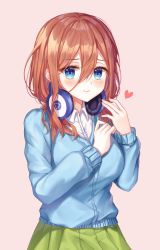 Rule 34 | 1girl, absurdres, bad id, bad pixiv id, beige background, blue cardigan, blue eyes, blush, breasts, brown hair, cardigan, closed mouth, commentary request, go-toubun no hanayome, green skirt, hair between eyes, headphones, headphones around neck, headset, heart, highres, large breasts, long hair, long sleeves, looking at viewer, monjja, nakano miku, pink background, pleated skirt, shirt, simple background, skirt, smile, solo, white shirt