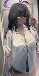 Rule 34 | 1girl, black hair, blue archive, dark skin, highres, karin (blue archive), looking at viewer, shirt, smile, solo, standing, wakamepiza, white shirt, yellow eyes