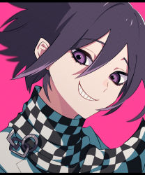 Rule 34 | 1boy, absurdres, black hair, black scarf, checkered background, checkered clothes, checkered neckwear, checkered scarf, danganronpa (series), danganronpa v3: killing harmony, grey jacket, grin, hair between eyes, highres, jacket, looking at viewer, male focus, nyu (bbpp08), oma kokichi, pink background, pink eyes, portrait, scarf, smile, solo, teeth, white scarf