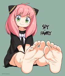 Rule 34 | 1girl, absurdres, anya (spy x family), bare legs, barefoot, black dress, blush stickers, bow, bowtie, child, closed mouth, copyright name, dress, feet, feet together, female focus, foot focus, foreshortening, full body, green background, green eyes, hair between eyes, hair ornament, hairpods, highres, looking at viewer, medium hair, on floor, own hands together, oyatsu (mk2), pink hair, simple background, sitting, smile, soles, solo, spy x family, toes, twitter username, white bow, white bowtie