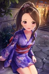 Rule 34 | 1girl, alternative girls, blurry, blurry background, blush, breasts, brown hair, cleavage, collarbone, dress, festival, floral print, flower, hair flower, hair ornament, high ponytail, japanese clothes, kimono, large breasts, leaf, long hair, long sleeves, looking at viewer, night, obi, open mouth, outdoors, pink eyes, purple kimono, saionji rei, sash, short dress, sitting, smile, wide sleeves