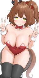 Rule 34 | 1girl, alternate costume, animal ears, aston machan (umamusume), bare pectorals, bare shoulders, black thighhighs, blush, bow, bowtie, breasts, brown hair, closed mouth, commentary request, crown, detached collar, double v, hair between eyes, highres, horse ears, horse girl, horse tail, knees together feet apart, large breasts, leotard, medium hair, nontraditional playboy bunny, pectorals, ponytail, red bow, red bowtie, red leotard, simple background, sitting, smile, solo, strapless, strapless leotard, sukenoha, tail, thighhighs, umamusume, v, white background, wrist cuffs, yellow eyes