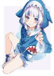 Rule 34 | 1girl, animal hood, blue eyes, blue hair, blue hoodie, blue socks, drawstring, fins, fish tail, gawr gura, gawr gura (1st costume), grey background, grin, hololive, hololive english, hood, hood up, hoodie, kinokohime, looking at viewer, multicolored hair, shark hood, shoes, silver hair, smile, socks, solo, streaked hair, tail, two-tone background, virtual youtuber, white background, white footwear
