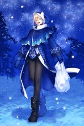 Rule 34 | 1boy, absurdres, alternate costume, arthur pendragon (fate), bad id, bad twitter id, black pantyhose, blonde hair, blue coat, blue gloves, boots, capelet, coat, fate/grand order, fate/prototype, fate (series), forest, gloves, green eyes, highres, leggings, looking at viewer, male focus, nature, official style, open mouth, pantyhose, sack, santa costume, seseragi azuma, smile, snow, snowflake print, solo