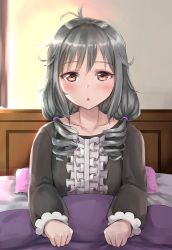 Rule 34 | 10s, 1girl, bed, chestnut mouth, grey hair, idolmaster, idolmaster cinderella girls, kanzaki ranko, long hair, low twintails, messy hair, pajamas, red eyes, sg (esujii), sketch, solo, twintails