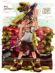 Rule 34 | 1boy, bad id, bad pixiv id, black shorts, closed eyes, closed mouth, cloud, cloudy sky, dated, day, english text, full body, graffiti, green footwear, green hair, hair slicked back, harutarou (orion 3boshi), holding, holding weapon, ink tank (splatoon), inkling, inkling (language), inkling boy, inkling player character, ivy, male focus, nintendo, outdoors, paint splatter, pointy ears, print shirt, shirt, shoes, short hair, shorts, sky, smile, solo, splatoon (series), splatoon 1, splattershot pro (splatoon), standing, tentacle hair, topknot, wall, weapon, white shirt
