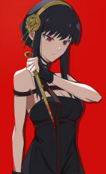 Rule 34 | 1girl, absurdres, black dress, black gloves, black hair, blood, bloody weapon, breasts, cleavage, closed mouth, dagger, dress, earrings, fingerless gloves, gloves, gold earrings, gold hairband, hairband, highres, holding, holding dagger, holding knife, holding weapon, jewelry, knife, medium breasts, red background, red eyes, scalo, simple background, solo, spy x family, stiletto (weapon), weapon, yor briar
