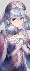 Rule 34 | 1girl, breasts, cape, gloves, grey background, grey eyes, hands on own chest, hat, head wings, highres, looking at viewer, medium breasts, melia antiqua, mirin., silver hair, simple background, smile, solo, upper body, white gloves, wings, xenoblade chronicles (series), xenoblade chronicles 1