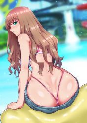 Rule 34 | 1girl, absurdres, ass, bikini, blurry, blush, breasts, butt crack, denim, denim shorts, depth of field, female focus, from behind, gggg, green eyes, gridman universe, highres, long hair, looking at viewer, looking back, medium breasts, minami yume, pink bikini, shiny skin, short shorts, shorts, sitting, skindentation, smile, solo, ssss.dynazenon, swimsuit, thong, water, whale tail (clothing)