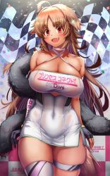 Rule 34 | 1girl, b-pang, black gloves, blush, breasts, brown eyes, brown hair, checkered flag, cleavage, copyright name, criss-cross halter, dark-skinned female, dark skin, fang, fingerless gloves, flag, fur shawl, gloves, halterneck, highres, kaori (princess connect!), large breasts, looking at viewer, open mouth, princess connect!, race queen, shawl, smile, solo, tan