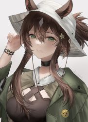 Rule 34 | 1girl, animal ears, arknights, black choker, breasts, brown hair, choker, cleavage, commentary request, ears through headwear, green eyes, green jacket, grey background, grin, hair between eyes, hair ornament, hand up, highres, horse ears, jacket, large breasts, looking at viewer, meteor (arknights), meteor (bard&#039;s holiday) (arknights), official alternate costume, open clothes, open jacket, parted lips, simple background, smile, solo, star (symbol), star hair ornament, suiua, upper body, white headwear